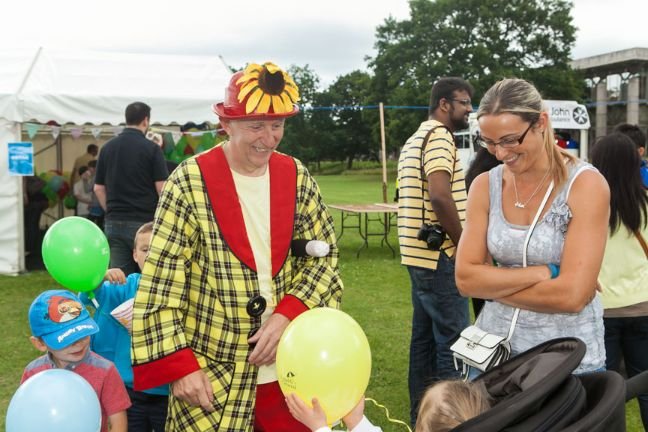 Magic OZ the fun Magician Kingston